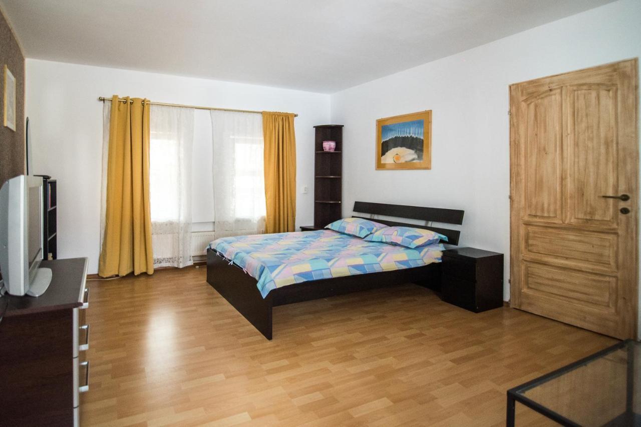 Transylvania Guest House Braşov Buitenkant foto