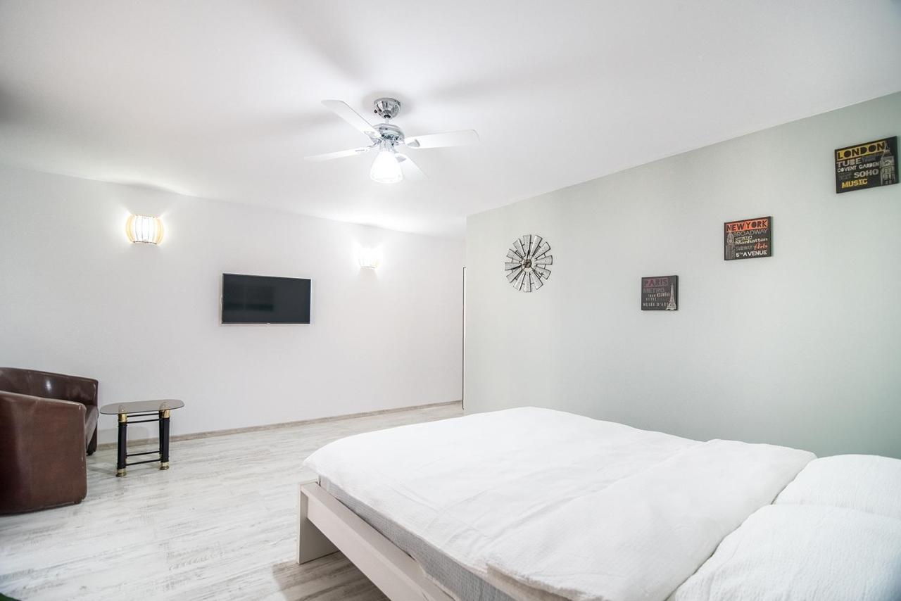 Transylvania Guest House Braşov Buitenkant foto
