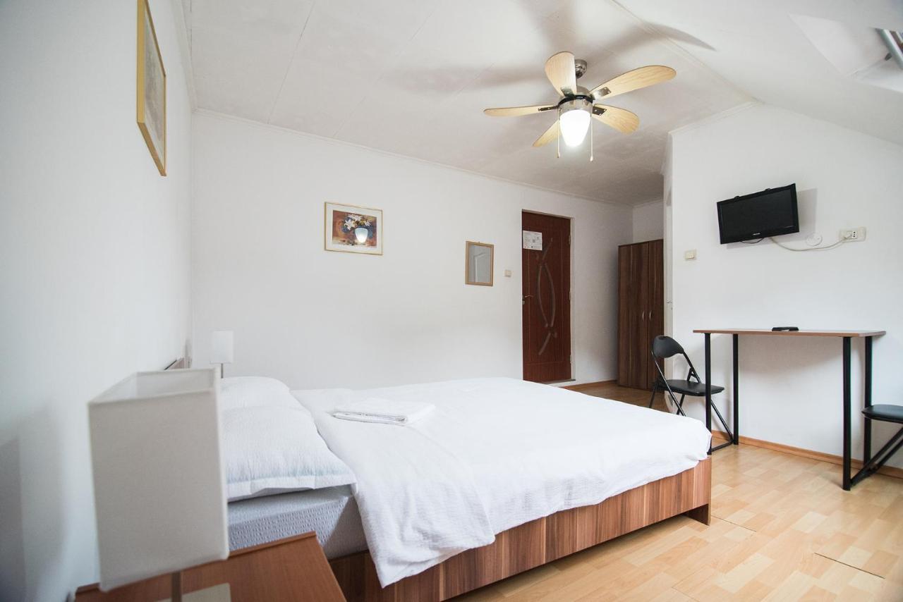 Transylvania Guest House Braşov Buitenkant foto